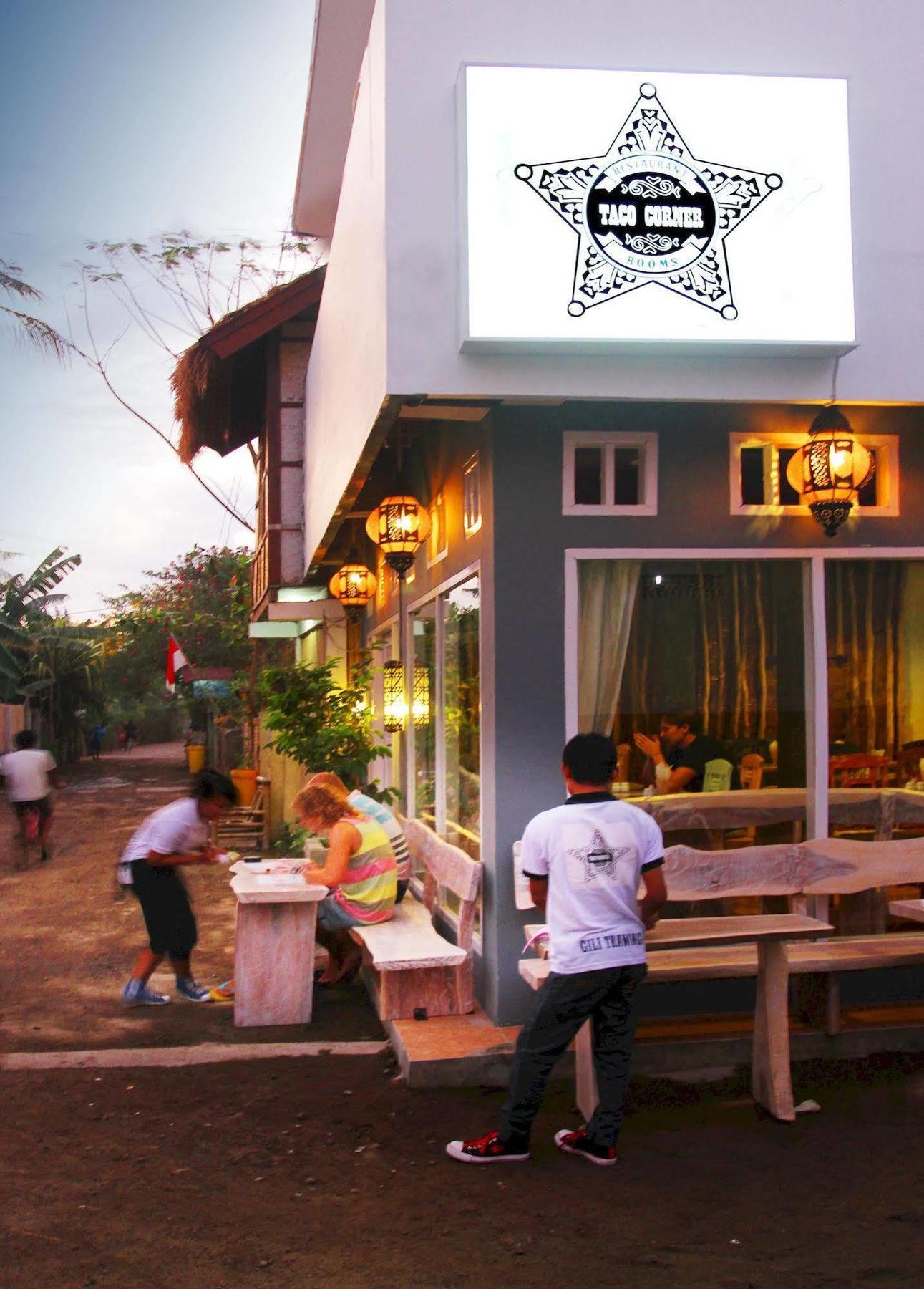Taco Corner Apartment Gili Trawangan Exterior photo
